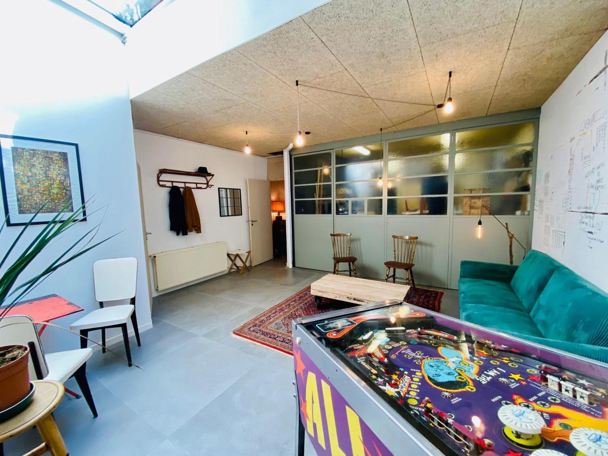 Oasis Urbaine - Spacieux Et Calme Avec Patio Лілль Екстер'єр фото